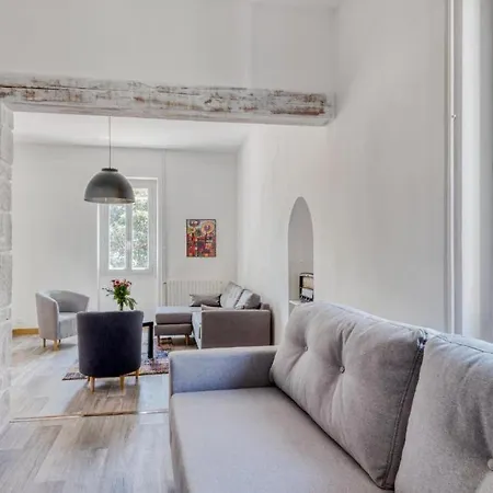 L'ardeche En Provence Avec Jardin Ombrage Holiday home