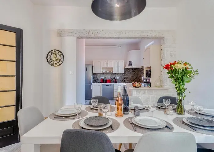 Casa de Férias L'ardeche En Provence Avec Jardin Ombrage Pont-Saint-Esprit